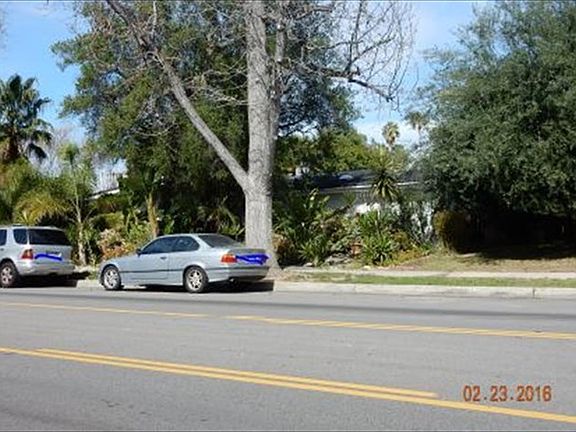3rd image of 22431 Burbank Blvd