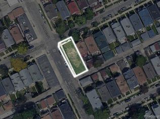 2604 Trowbridge St, Hamtramck, MI 48212