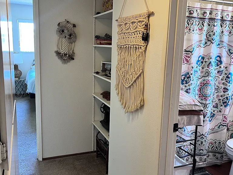 1004 Arthur St — Photo 7