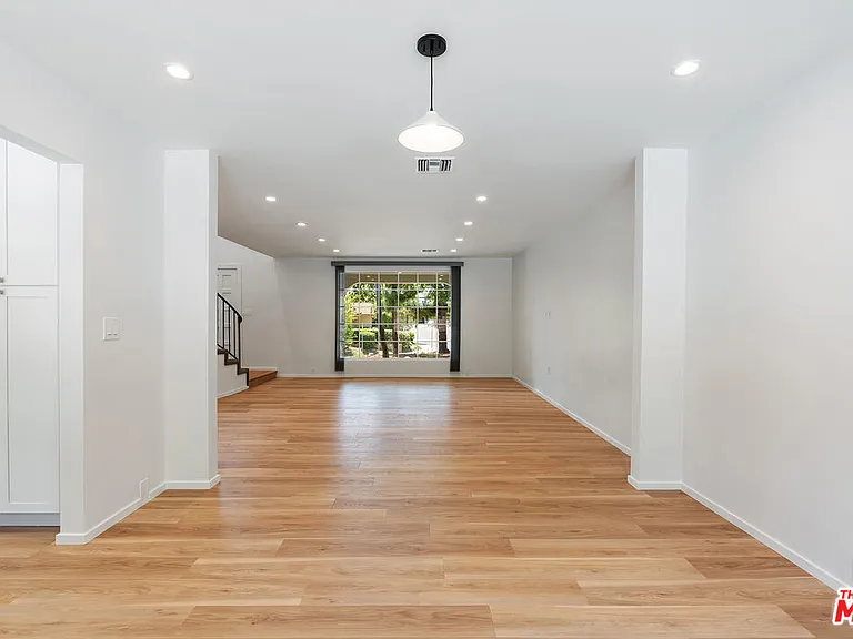 3062 Arrowhead Dr — Photo 6