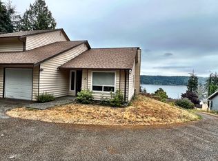 5925 Madrona Ave NE UNIT A, Bremerton, WA 98311