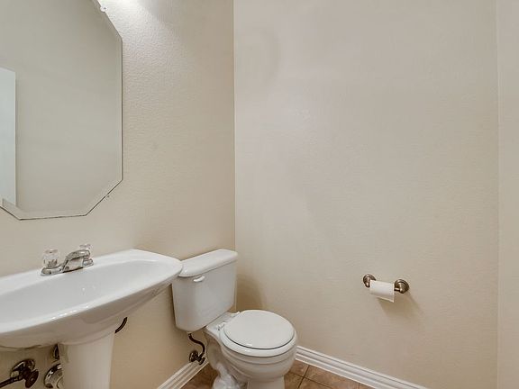 5th image of 5225 Sioux Creek Ln