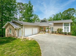 197 Ridge Dr, Lafayette, GA 30728