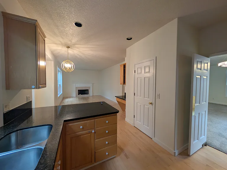 4174 NW 127th Ave — Photo 24