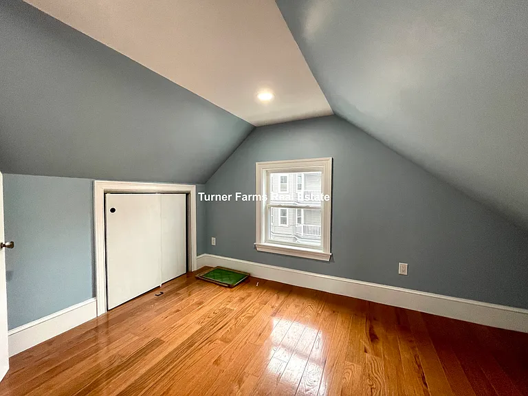 3 Grafton St — Photo 40