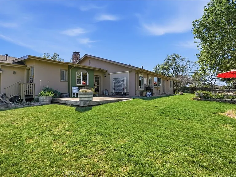 2611 Janin Way — Photo 41
