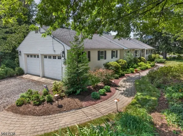 653 Foothill Rd, Bridgewater Twp., NJ 08807