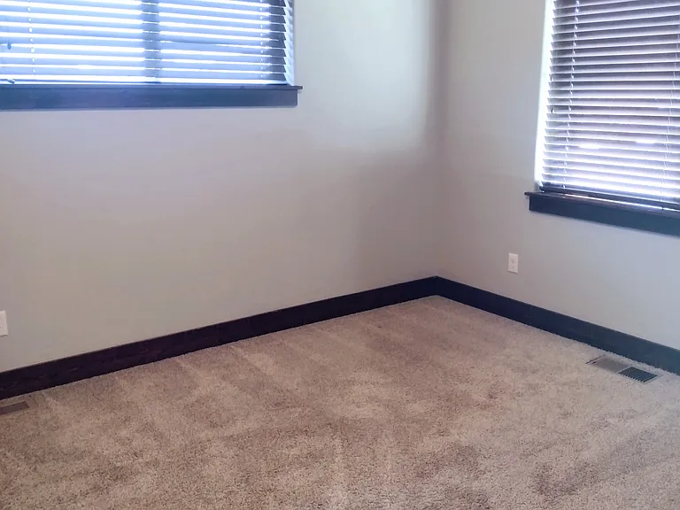1260 Manzanita Dr — Photo 14