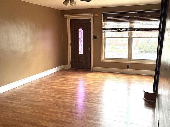 2nd image of 4302 Potter St