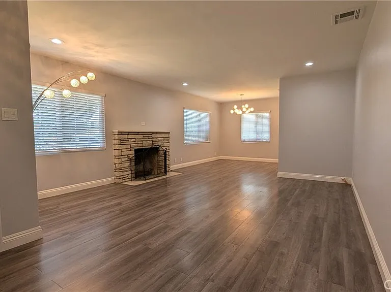 401 N La Breda Ave — Photo 3