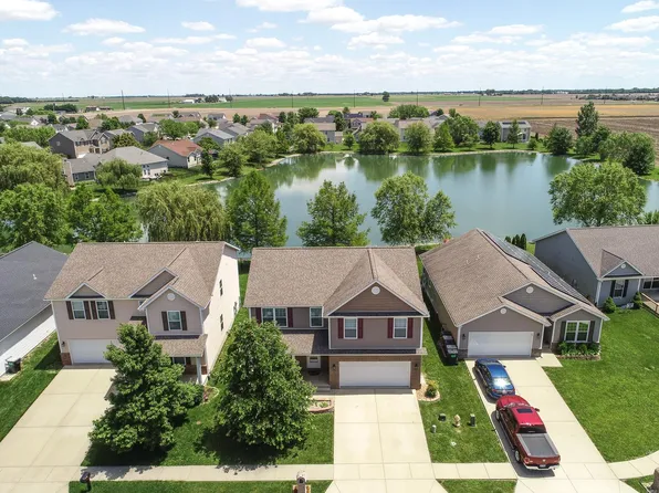 1120 Lear Ln, Mascoutah, IL 62258