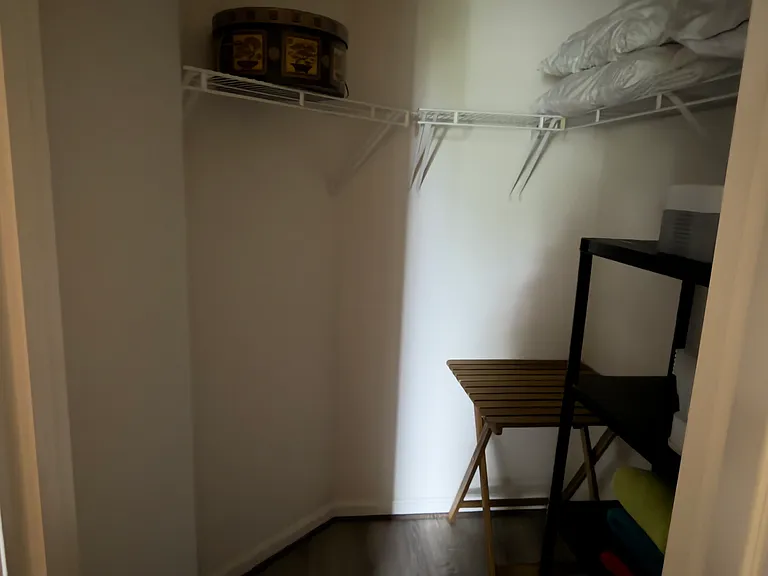 20445 Chesapeake Sq #303 — Photo 1