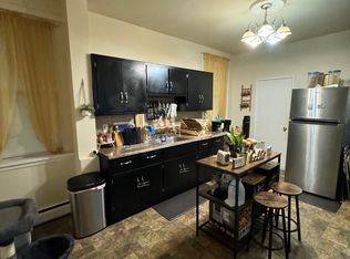 236 John St #3B, Elizabeth, NJ 07202