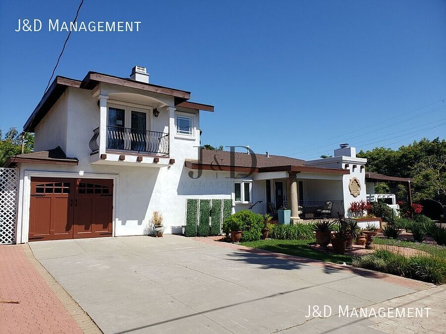 1st image of 1405 28th St