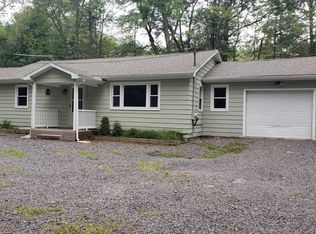 194 Mill Mountain Rd, Drums, PA 18222