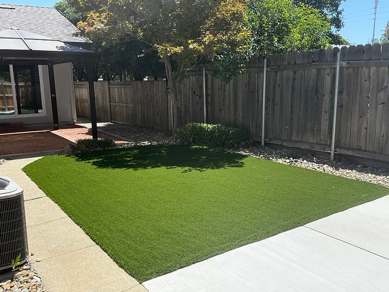560 Edgewood Dr — Photo 15