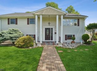 35 Tooker Pl, Springfield, NJ 07081