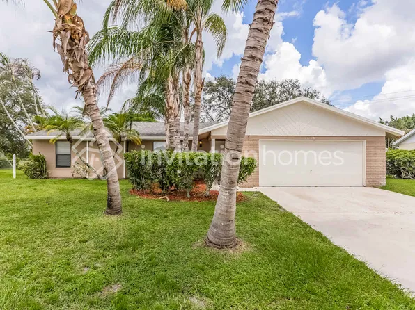 1040 Grandview Cir, Royal Palm Beach, FL 33411