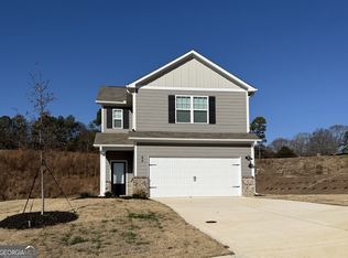 86 Bluegill Dr, Jefferson, GA 30549