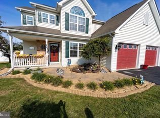 155 Fenimore Dr, Inwood, WV 25428