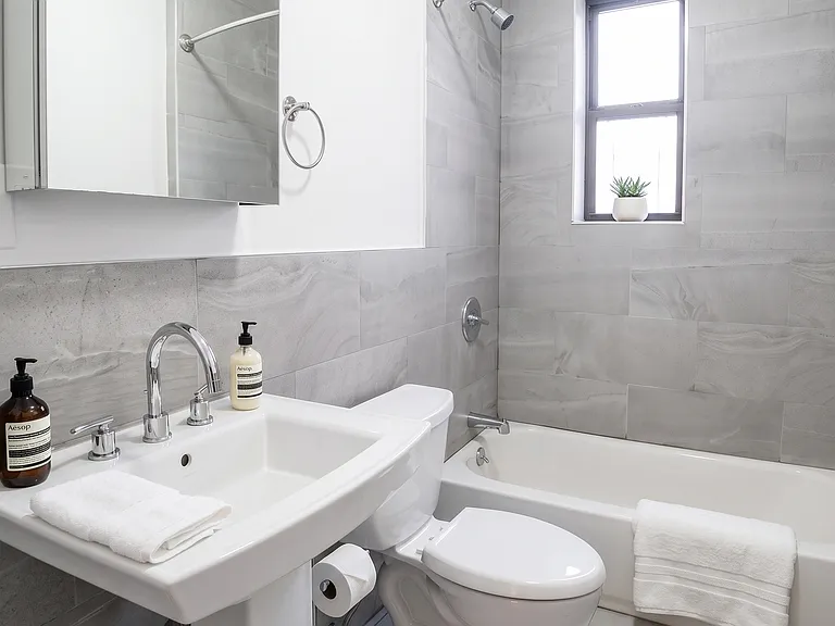 615 W 169th St #4 — Photo 7
