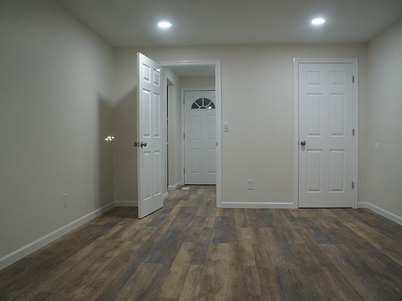 2nd image of 3409 Carol Ave