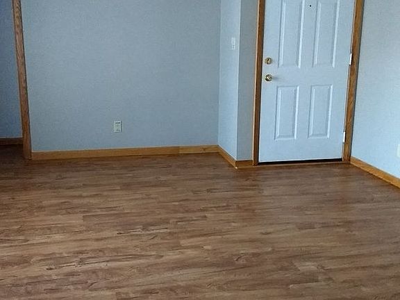 2nd image of 113 E Welcome Ave #3