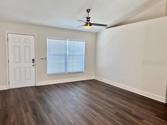 2nd image of 288 Seal St