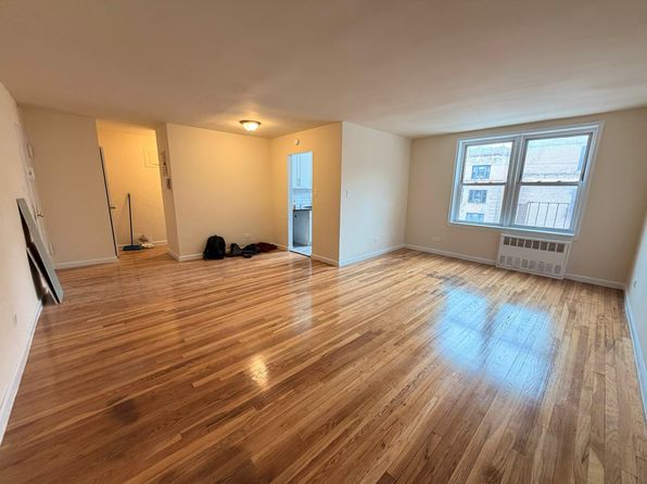 3620 Parsons Blvd APT 2C