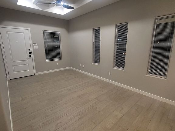 5th image of 5705 Northwestern Ave #1
