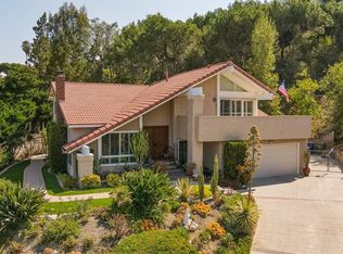 20119 Ruston Rd, Woodland Hills, CA 91364