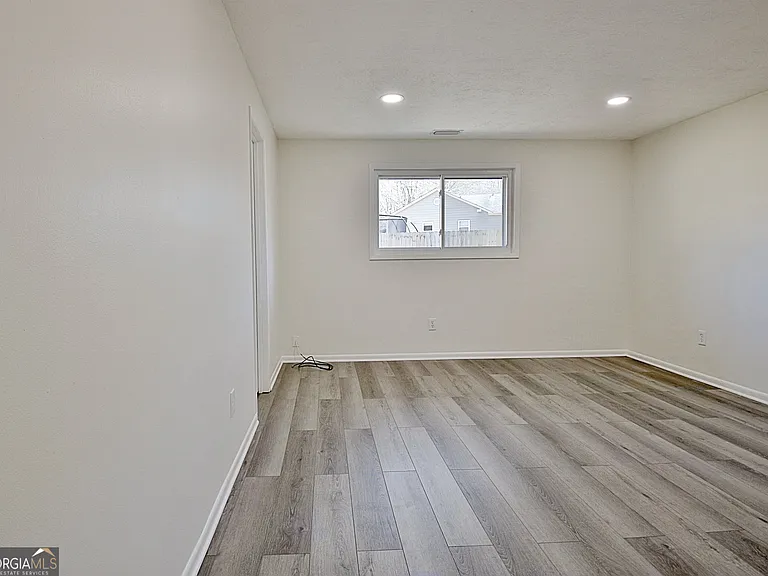 103 Bay Point — Photo 50
