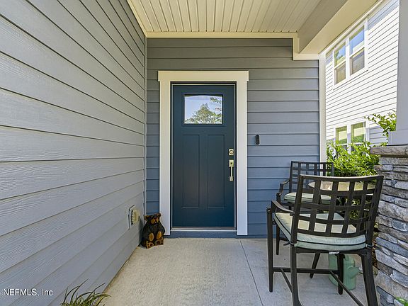 5th image of 124 MEADOW CREEK Drive