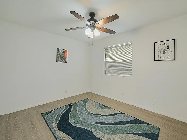 4301 Acropolis Ct #B — Photo 8