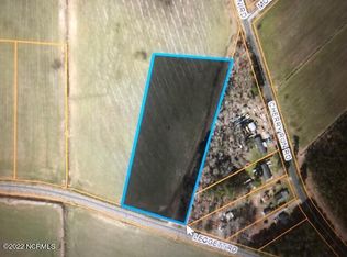 2 Leggett Rd, Washington, NC 27889