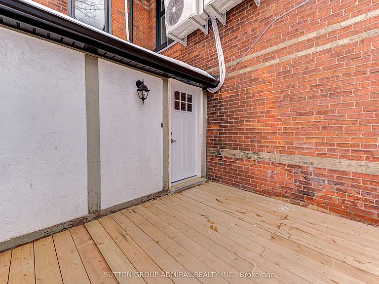 167 Collier St #4U — Photo 3