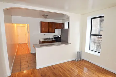 Rented by CITY SKYLINE REALTY INC