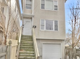160 Lawrence St, Paterson, NJ 07501