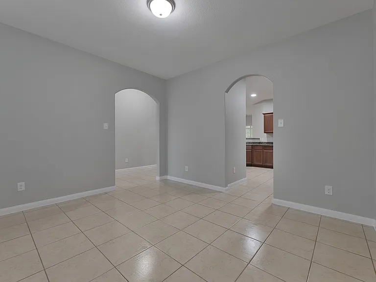 1805 Mesquite Ln — Photo 6