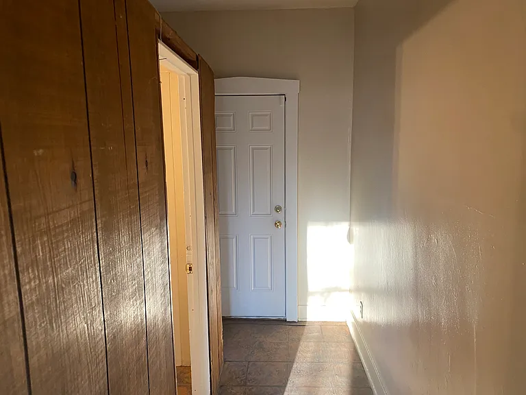 864 Highland Ave — Photo 13