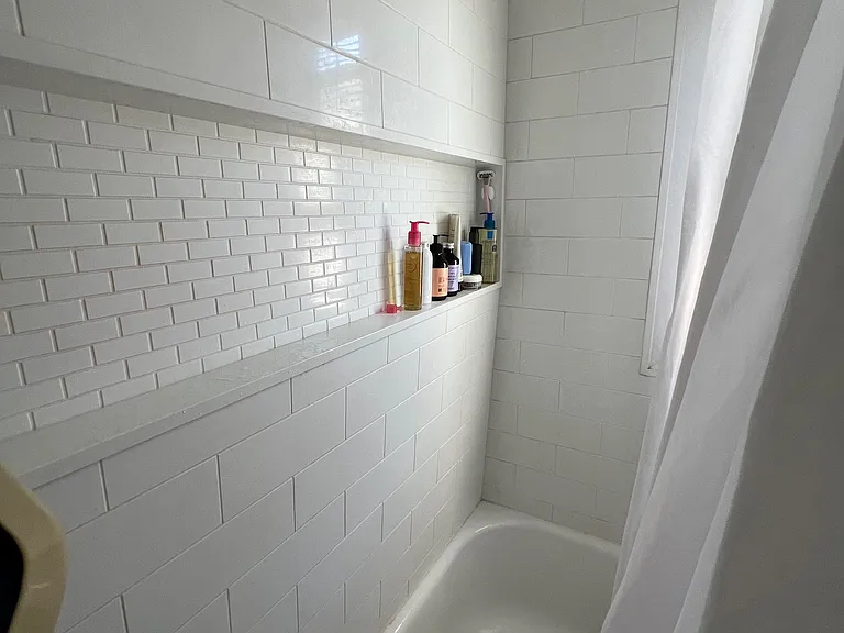 1002 Oakes Ave — Photo 13