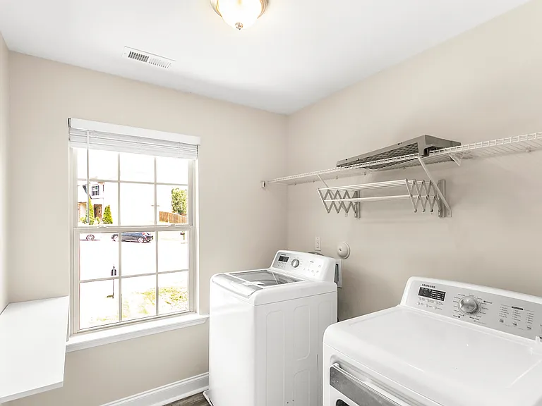 118 Hemlock Green Ln — Photo 21