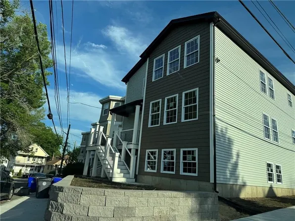 24 Hymer St Floor 1, Providence, RI 02908