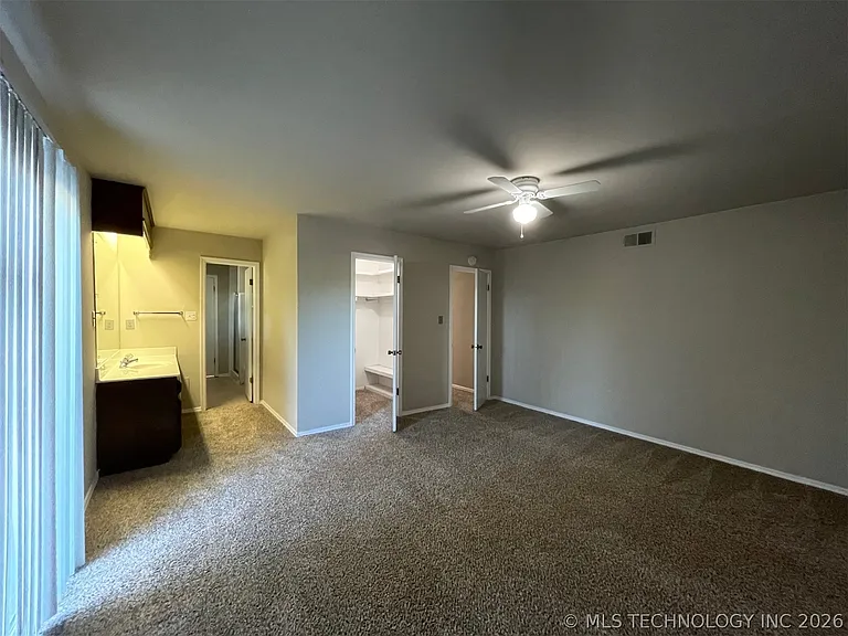 3925 E 60th Pl — Photo 36