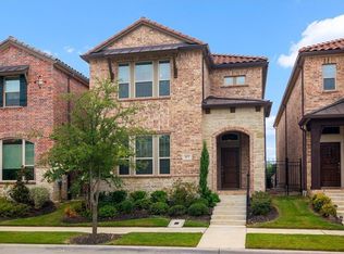 6671 Deleon St, Irving, TX 75039