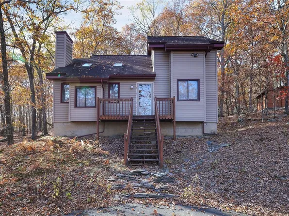 2104 Scarborough Way, Bushkill, PA 18324