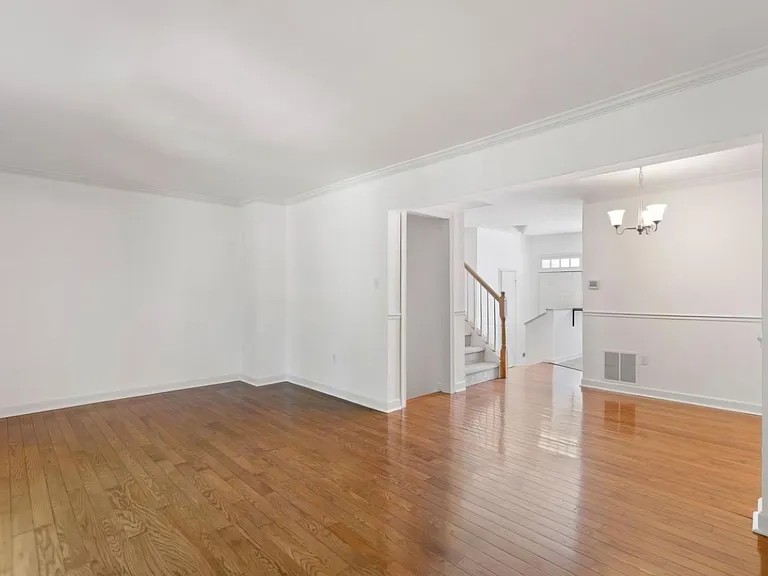 108 Richards Ln — Photo 5