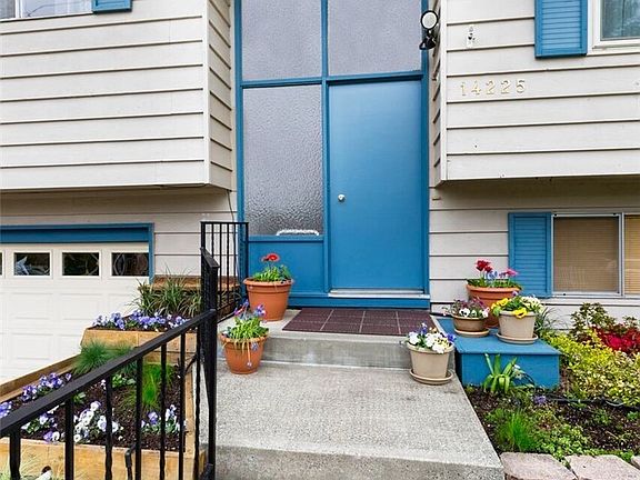 2nd image of 14225 80th Ave NE