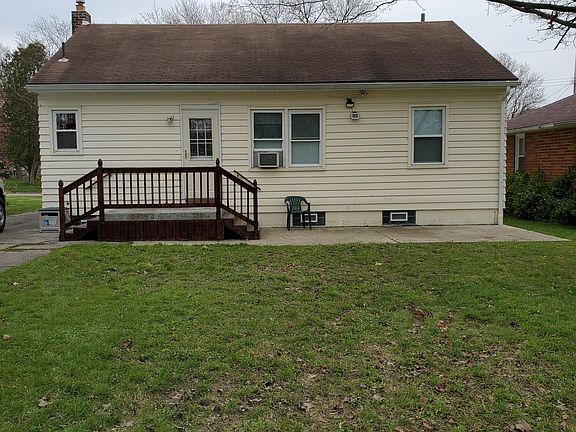 3rd image of 612 Peffer Ave