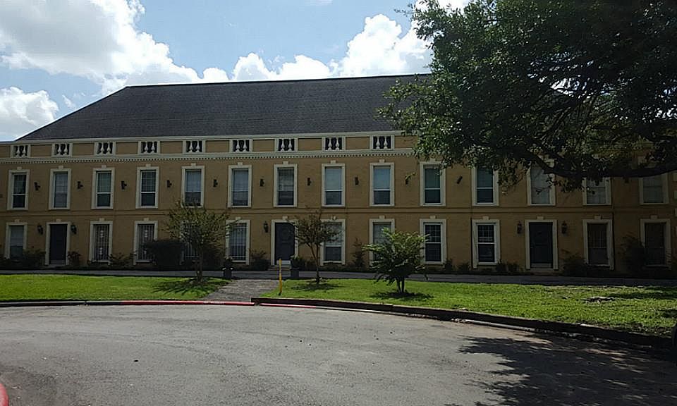 1st image of 5201 Arboles Dr APT 1